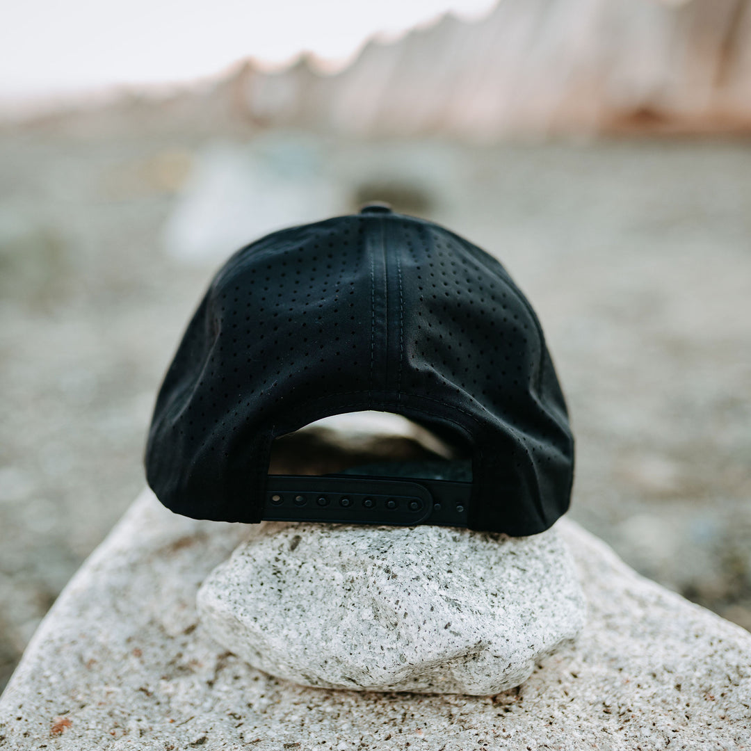 Maple Leaf Performance Hat- Black