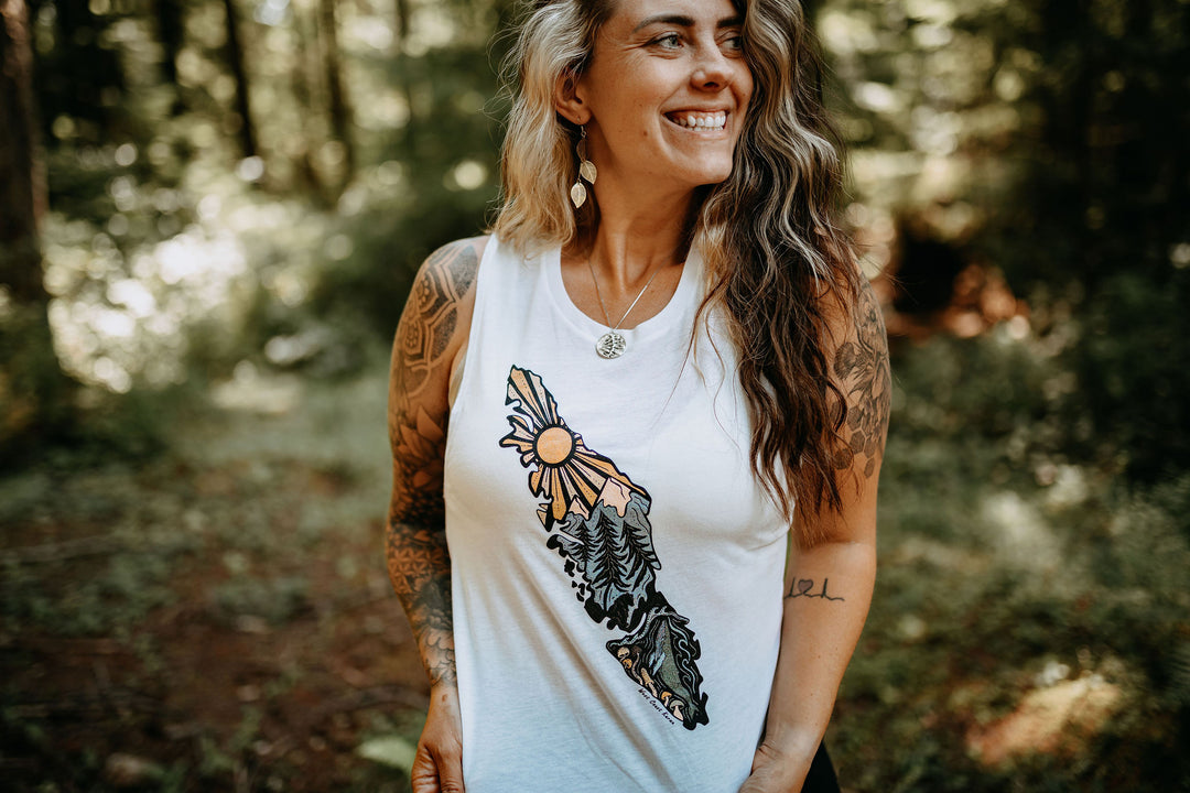 Colourful Nature Van Isle Muscle Tank in White