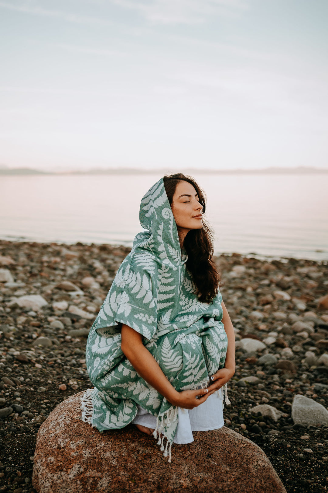 Rainforest Fern Hooded Poncho- Moss Green