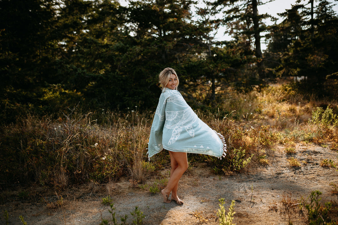 Seafoam Humpback Whales 100% Cotton Turkish Towel