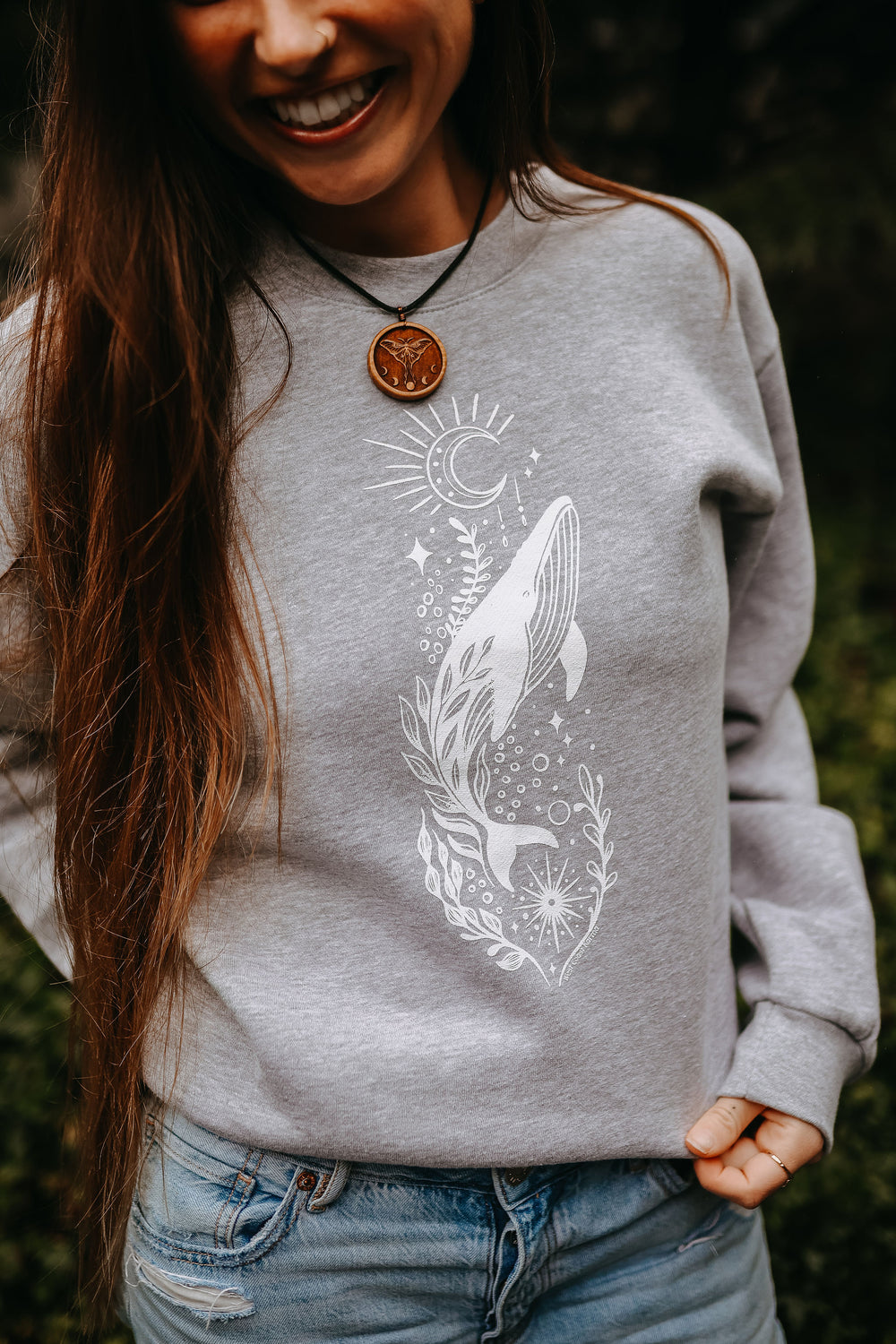 Majestic Whale Oversized Sweatshirt in Heathered Grey
