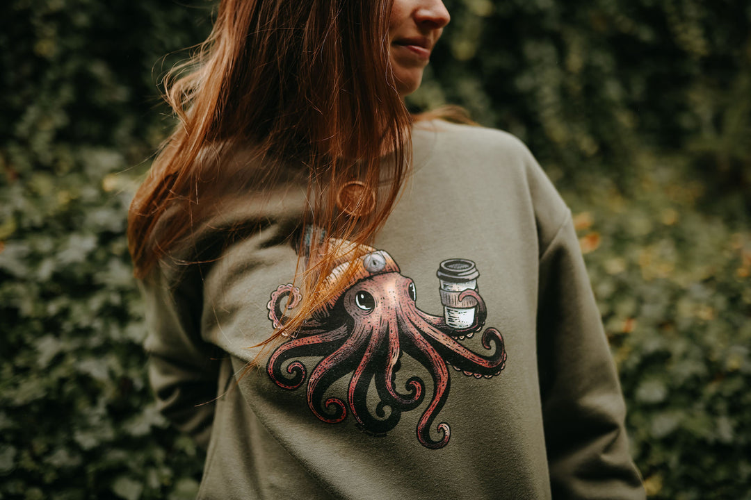 Cozy Octo Oversized Sweatshirt in Military Green