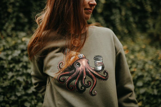Cozy Octo Oversized Sweatshirt in Military Green
