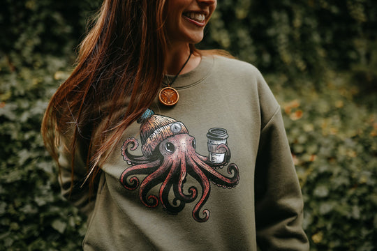 Cozy Octo Oversized Sweatshirt in Military Green