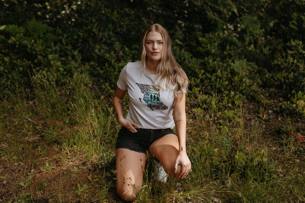 Explore BC Tee in Lavender Dust