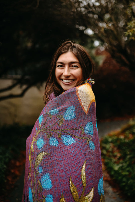Hummingbird 100% Cotton Woven Blanket