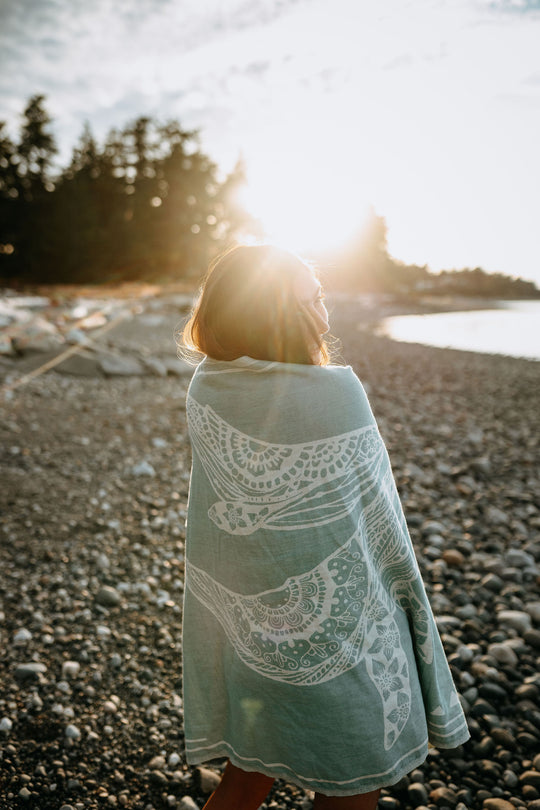 Seafoam Humpback Whales 100% Cotton Turkish Towel