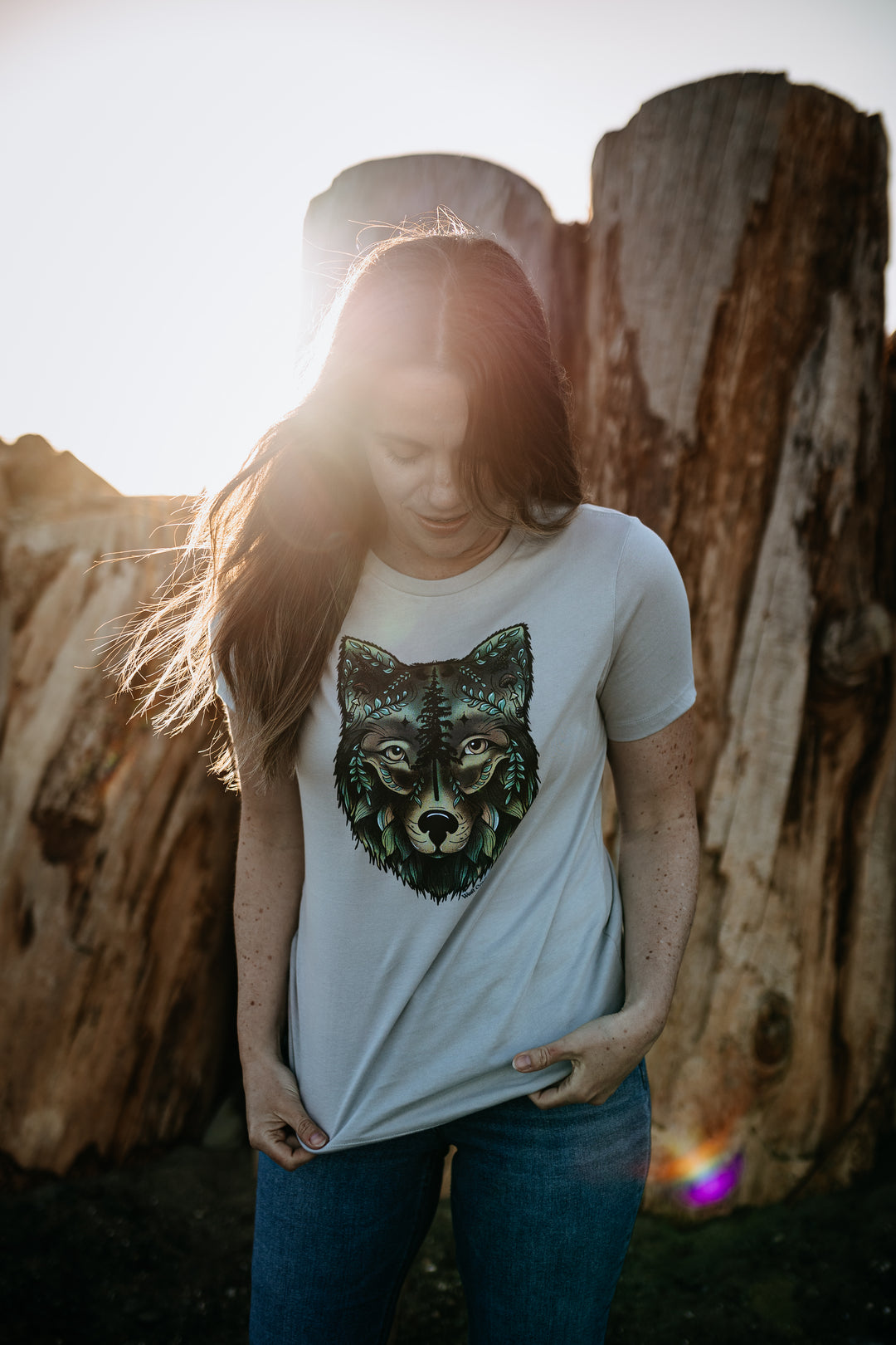 Colourful Nature Wolf Relaxed Fit Tee In Solid Athletic Grey