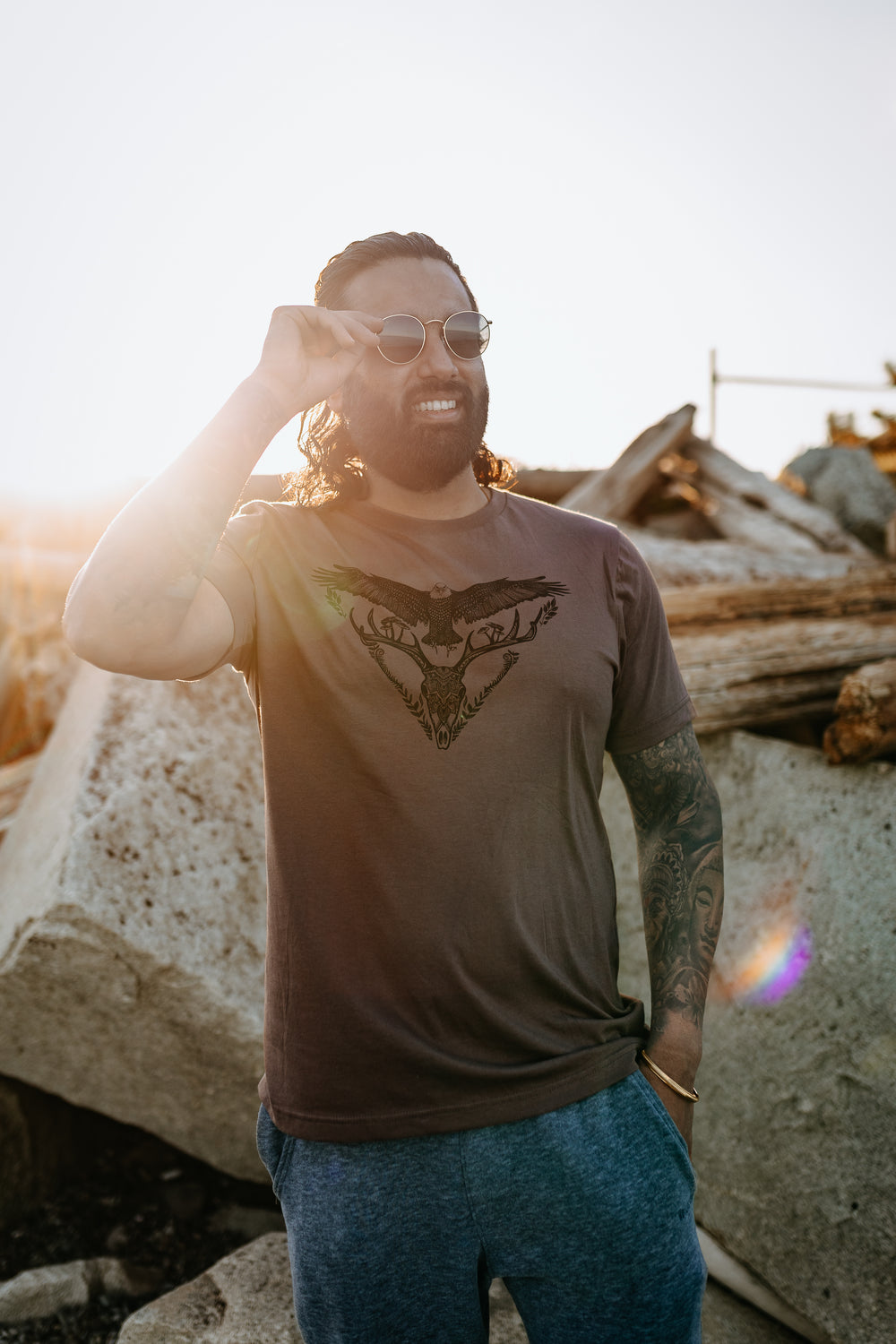 Eagle Deer Mens Tee in Cocoa