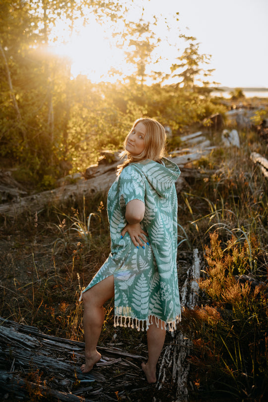 Rainforest Fern Hooded Poncho- Moss Green