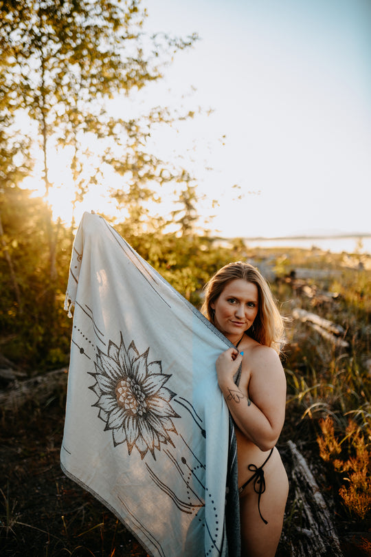 Charcoal Sunflower Fine line 100% Cotton Turkish Towel