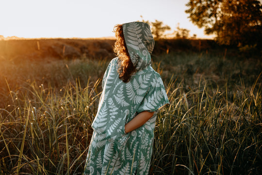 Rainforest Fern Hooded Poncho- Moss Green