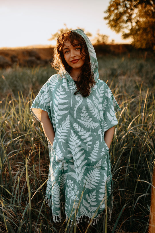 Rainforest Fern Hooded Poncho- Moss Green