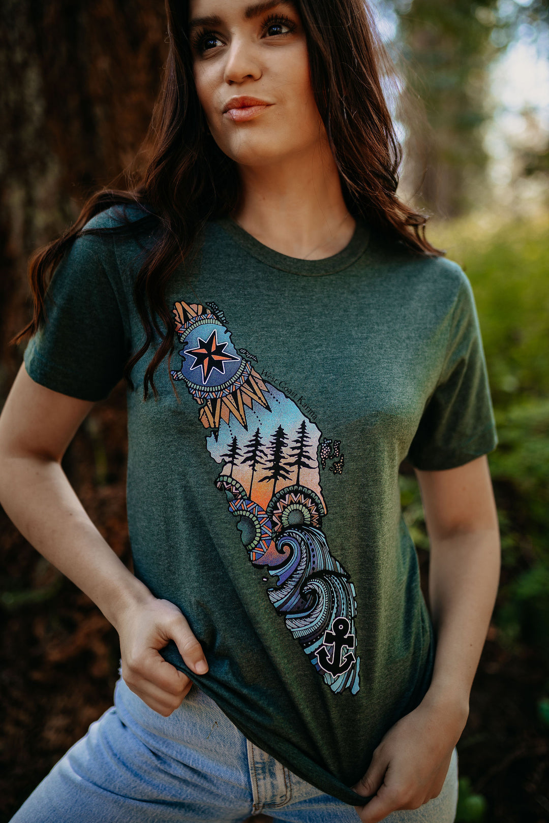 Colourful Vancouver Island Unisex Tee in Heather Forest
