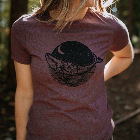 Night Whale Relaxed Fit Tee in Heather Maroon
