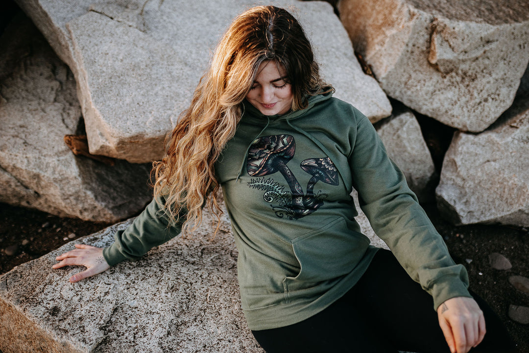 Retro Mushroom Hoodie in Military Green