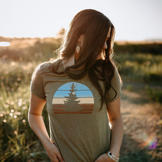 Retro Tree Relaxed Fit Tee in Olive Green