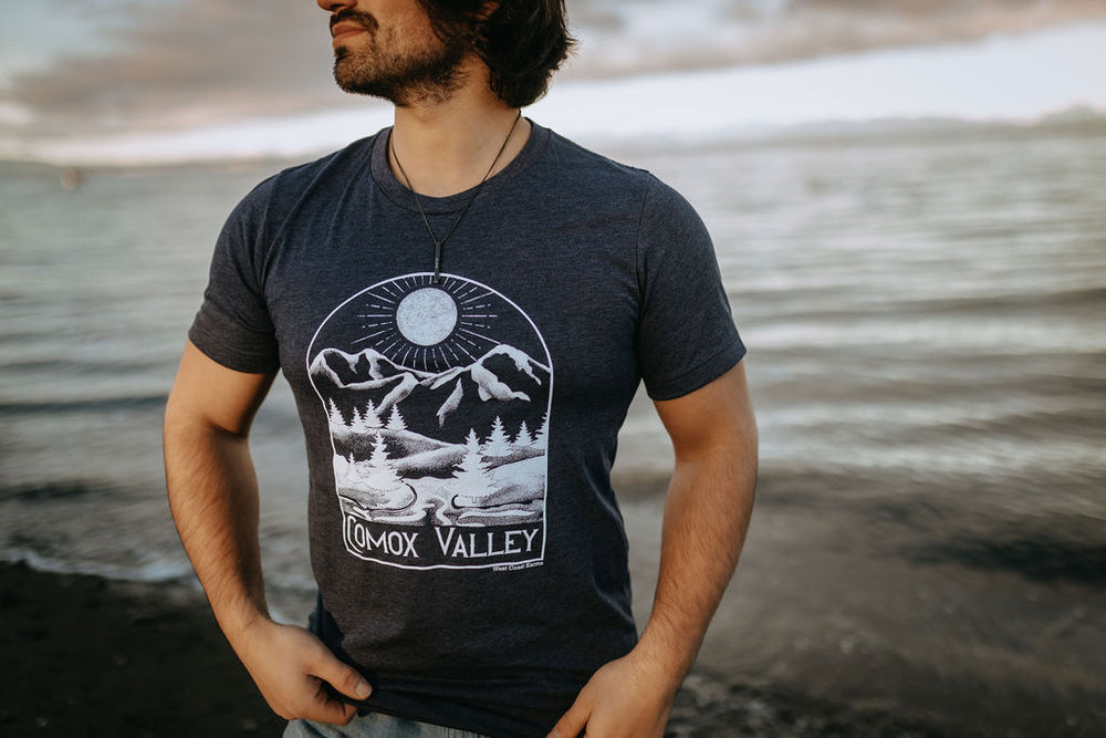Comox Valley Tee in Dark Heather Navy