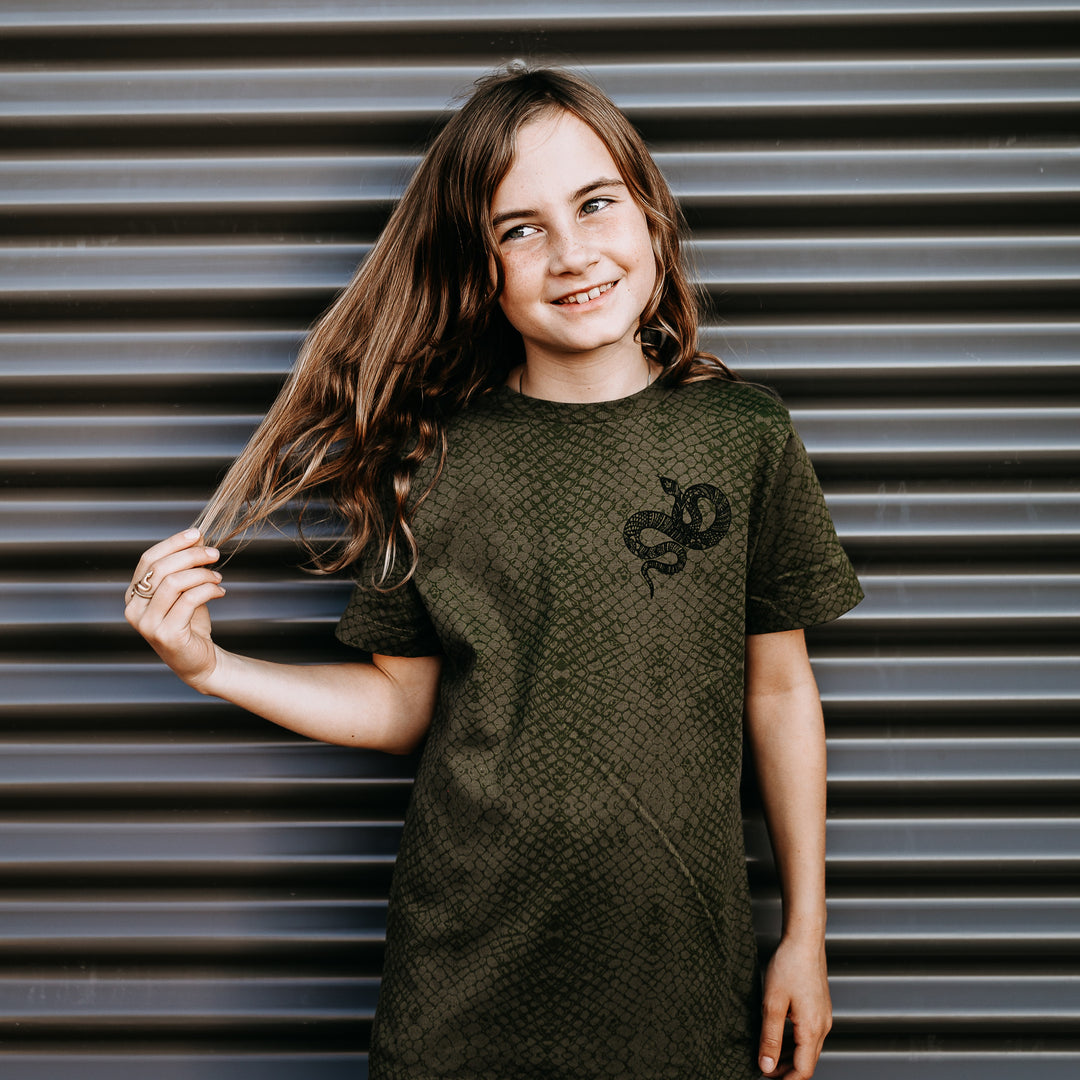 Snake Kids/Youth Tee in Reptile Green