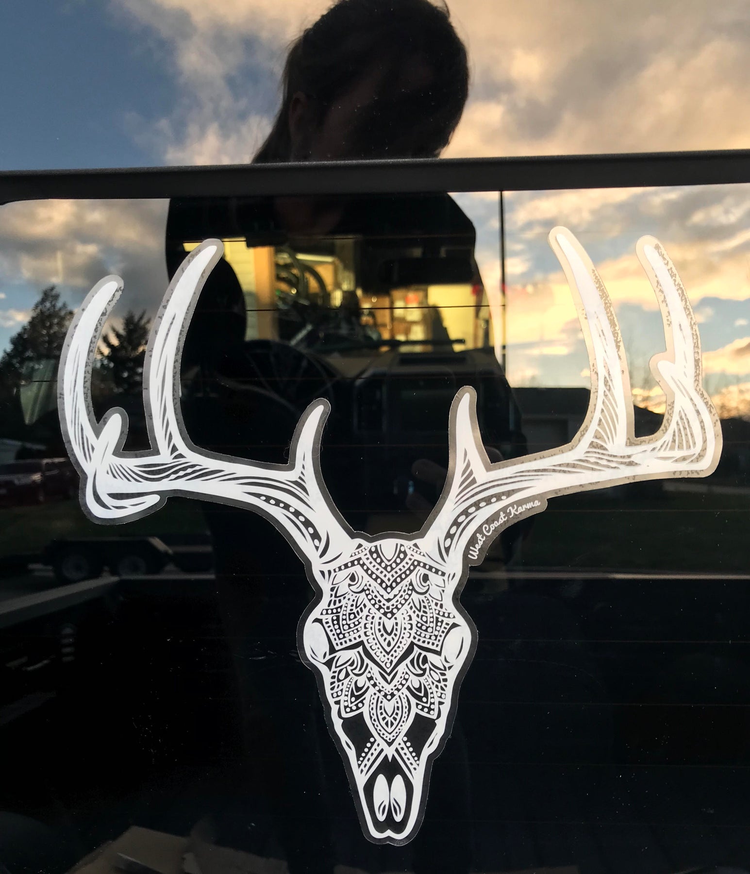 Deer Head Hunting Car or Truck Window Vinyl Decal Sticker ( Brown 4 x 2.5 Deer Head Hunting Car or Truck Window Vinyl Decal Sticker ( Brown 4 x 2.5