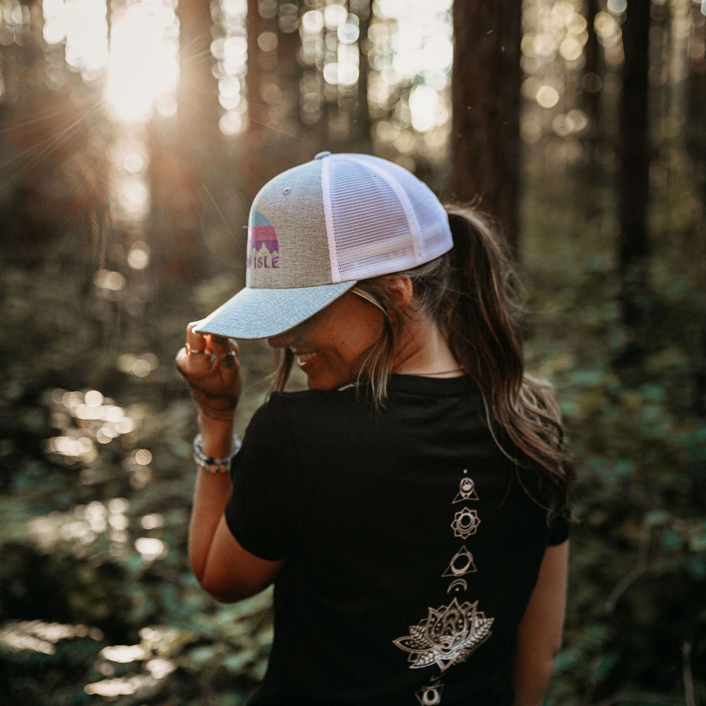 Van Isle Sunrise Trucker Hat - Grey