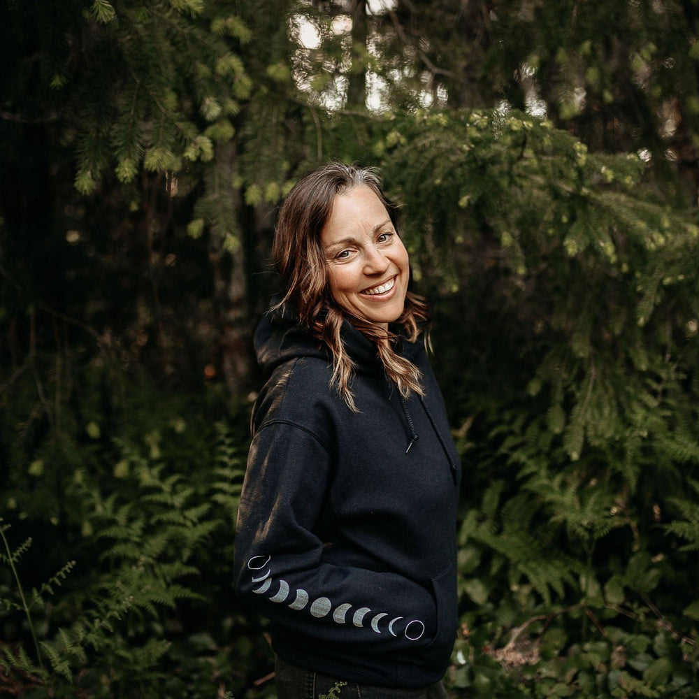 Moon Phase Third Eye Pullover in Black